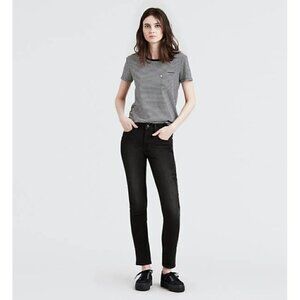 NWOT Levi's High Rise Skinny Jeans in Black Embroidered 29